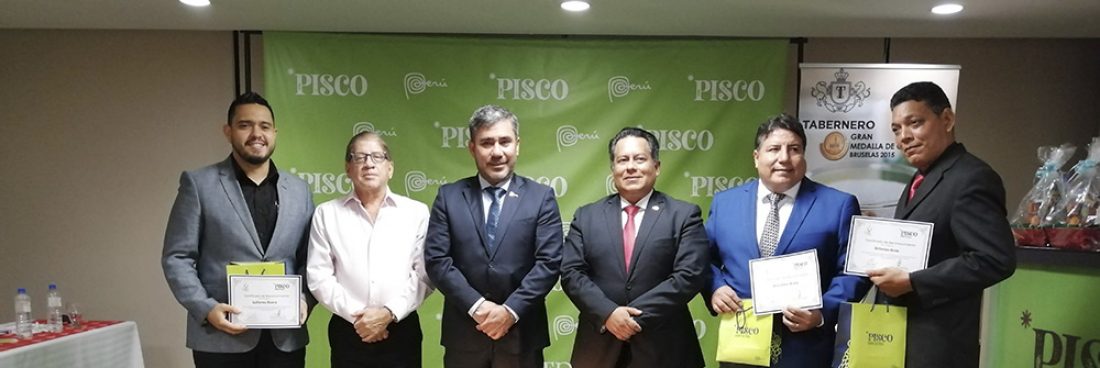 4to Concurso de coctelería a base de Pisco organizado por la Oficina Comercial del Perú en Panamá
