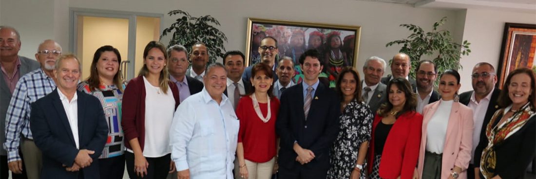 Nuevas autoridades y sector privado del turismo unen fuerzas en Panamá