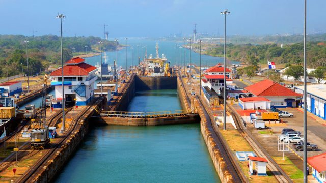 Travesía por el Canal de Panamá